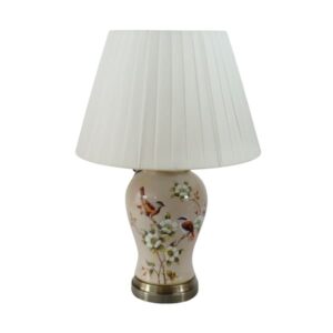 Abajour de cerâmica pintada à mão com estampa floral e pássaros. Iluminação clássica e charmosa para espaços com personalidade.